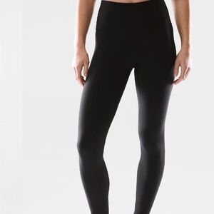 Aritzia Classic Black Leggings